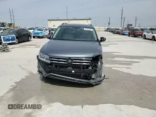 2018 Volkswagen Tiguan SEL with VIN 3VV3B7AX9JM054439, listed as a Copart auction lot 48142935 with 79,669 mi miles and Salvage title. Bid and sale history available at DreamBid. Image 14.