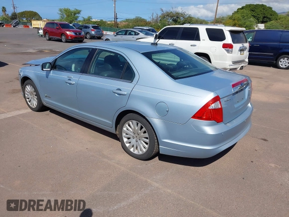 2010 Ford Fusion Hybrid z VIN 3FADP0L3XAR138980, wystawiony jako IAAI lot #41545161 z przebiegiem 92 386 mil mil oraz . Historia ofert i sprzedaży dostępna na DreamBid. Obrazek 3.