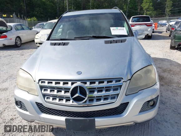 2009 Mercedes-Benz M 3.5L with VIN 4JGBB86E69A476308, listed as a IAAI auction lot 42133542 with 189,523 mi miles and . Bid and sale history available at carsss.com. Image 6.