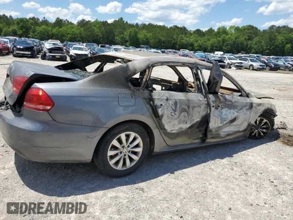 2015 Volkswagen Passat S with VIN 1VWAS7A32FC030279, listed as a Copart auction lot 55804075 with Not provided miles and Salvage title. Bid and sale history available at DreamBid. Image 3.