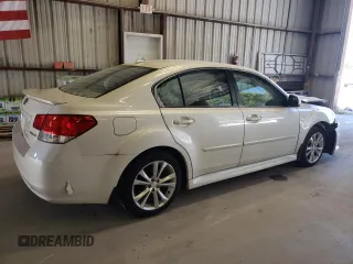 2014 Subaru Legacy z VIN 4S3BMCN67E3027388, wystawiony jako Copart lot #61457714 z przebiegiem Nie podano mil oraz Szkoda całkowita • Salvage title. Historia ofert i sprzedaży dostępna na DreamBid. Obrazek 3.