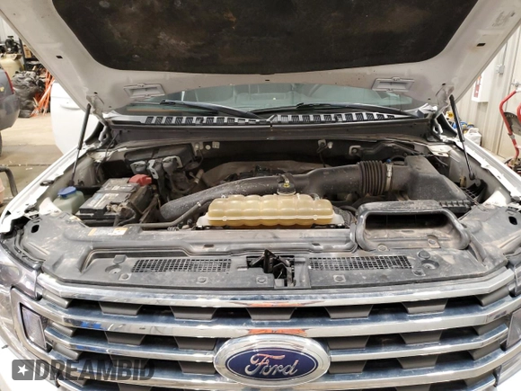 2020 Ford Expedition Max XLT с VIN 1FMJK1JT9LEA40643, выставлен на аукционе Copart как лот 59981045 с пробегом 210 536 миль миль и Чистый • Clean title. История ставок и продаж доступна на DreamBid. Изображение 11.