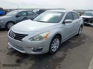 2015 Nissan Altima 2.5 S with VIN 1N4AL3AP8FC277694, listed as a IAAI auction lot 41888724 with 150,773 mi miles. Bid and sale history available at carsss.com. Image 17.