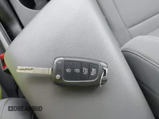 2022 Hyundai Elantra SE с VIN KMHLL4AG2NU308581, выставлен на аукционе IAAI как лот 42641290 с пробегом 29 571 миль миль и . История ставок и продаж доступна на DreamBid. Изображение 11.