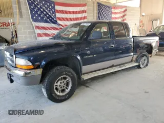 2000 Dodge Dakota Sport with VIN 1B7GG2AN8YS722350, listed as a Copart auction lot 69377984 with 199,883 mi miles and Salvage Title. Bid and sale history available at carsss.com. Image 1.