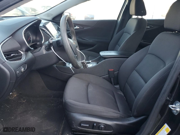 2020 Chevrolet Malibu LT with VIN 1G1ZD5STXLF098707, listed as a Copart auction lot 46985705 with 121,198 mi miles and Salvage Title. Bid and sale history available at carsss.com. Image 7.