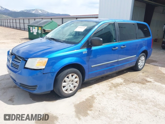 2008 Dodge Grand Caravan SE with VIN 2D8HN44H08R772738, listed as a IAAI auction lot 42046698 with 76,165 mi miles and . Bid and sale history available at DreamBid. Image 2.