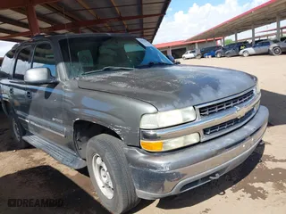 2002 Chevrolet Tahoe LT with VIN 1GNEK13Z92J289724, listed as a IAAI auction lot 42025254 with 190,749 mi miles. Bid and sale history available at carsss.com. Image 6.