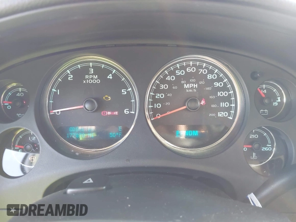 2012 Chevrolet Avalanche LTZ with VIN 3GNTKGE78CG152542, listed as a IAAI auction lot 42033673 with 177,870 mi miles. Bid and sale history available at carsss.com. Image 6.