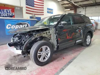 2024 Ford Explorer XLT with VIN 1FMSK8DH9RGA85695, listed as a Copart auction lot 50570395 with 9,557 mi miles and Salvage Title. Bid and sale history available at carsss.com. Image 1.