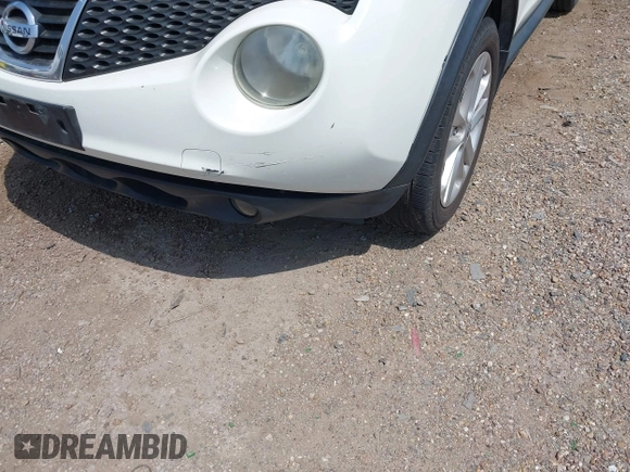 2013 Nissan Juke SV with VIN JN8AF5MR4DT225880, listed as a IAAI auction lot 41932207 with 212,193 mi miles. Bid and sale history available at carsss.com. Image 6.