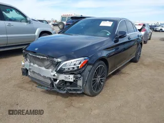 2019 Mercedes-Benz C 300 with VIN WDDWF8DB1KR483795, listed as a IAAI auction lot 41679728 with 138,307 mi miles and . Bid and sale history available at DreamBid. Image 17.