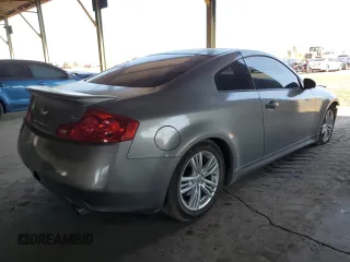 2006 Infiniti G35 Coupe with VIN JNKCV54E96M706630, listed as a Copart auction lot 49733645 with 178,795 mi miles and Salvage Title. Bid and sale history available at carsss.com. Image 3.