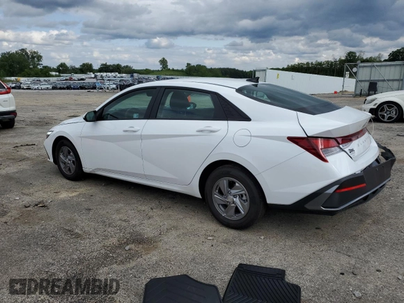 2025 Hyundai Elantra SE with VIN KMHLL4DG8SU983391, listed as a Copart auction lot 59843665 with 577 mi miles and Salvage title. Bid and sale history available at DreamBid. Image 2.