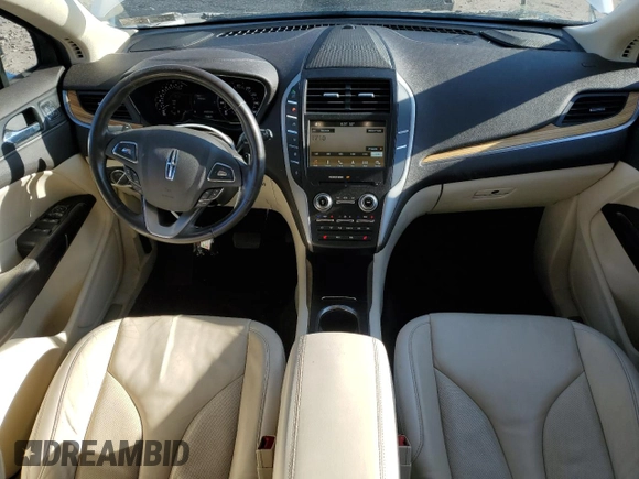 2016 Lincoln MKC Select с VIN 5LMCJ2D93GUJ21387, выставлен на аукционе Copart как лот 48626435 с пробегом 85 209 миль миль и Списание • Salvage title. История ставок и продаж доступна на DreamBid. Изображение 8.