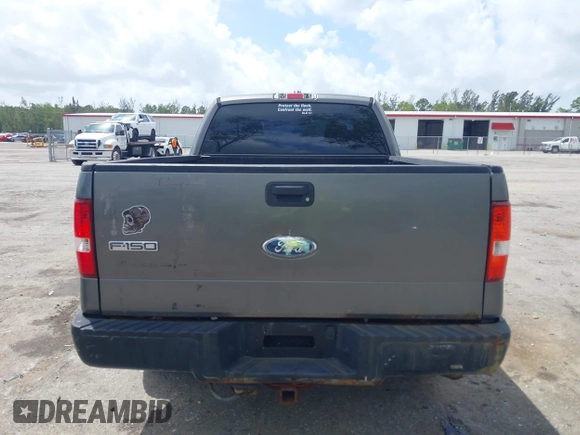2008 Ford F-150 STX with VIN 1FTRX12WX8FB79392, listed as a IAAI auction lot 41937366 with 200,592 mi miles and . Bid and sale history available at carsss.com. Image 17.