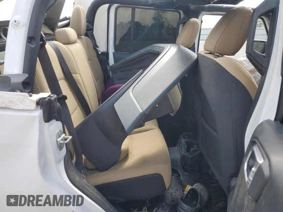 2020 Jeep Gladiator Sport S with VIN 1C6HJTAG5LL109304, listed as a Copart auction lot 55290145 with 83,771 mi miles and Salvage title. Bid and sale history available at DreamBid. Image 10.