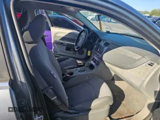 2007 Chrysler Sebring z VIN 1C3LC46K27N530587, wystawiony jako Copart lot #87905995 z przebiegiem 96 297 mil mil oraz Czysty tytuł • Clean title. Historia ofert i sprzedaży dostępna na DreamBid. Obrazek 5.