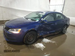 2011 Volkswagen Jetta Sedan SE w/Convenience & Sunroof PZEV with VIN 3VWDZ7AJ5BM335663, listed as a Copart auction lot 42233615 with 296,243 mi miles and Salvage Title. Bid and sale history available at carsss.com. Image 1.