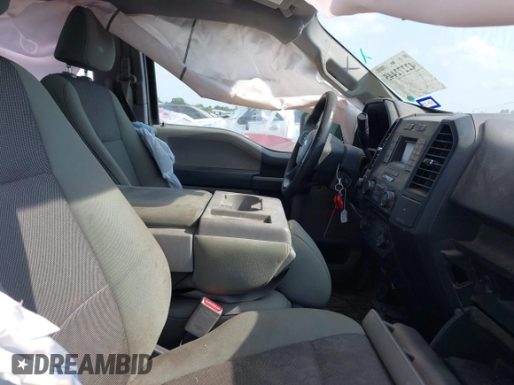 2015 Ford F-150 XLT z VIN 1FTEX1EP6FKD25987, wystawiony jako IAAI lot #42272445 z przebiegiem 262 962 mil mil oraz . Historia ofert i sprzedaży dostępna na DreamBid. Obrazek 5.