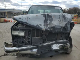 1999 GMC Yukon with VIN 1GKEK13R9XJ803351, listed as a Copart auction lot 81800974 with 0 mi miles and Salvage Title. Bid and sale history available at carsss.com. Image 5.