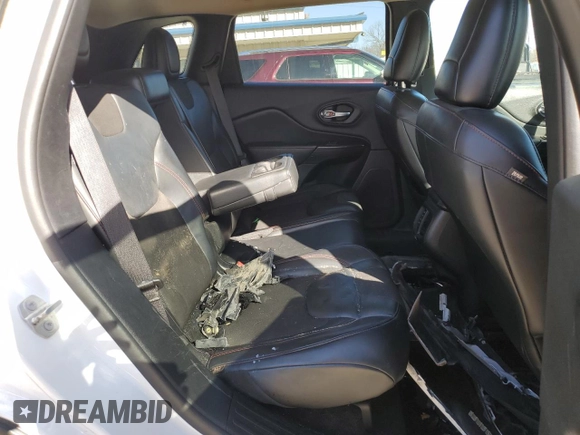 2016 Jeep Cherokee Trailhawk с VIN 1C4PJMBB2GW176413, выставлен на аукционе Copart как лот 48121595 с пробегом 120 715 миль миль и Списание • Salvage title. История ставок и продаж доступна на DreamBid. Изображение 12.