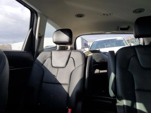 2022 Kia Telluride EX with VIN 5XYP3DHC3NG297116, listed as a Copart auction lot 49683225 with 39,642 mi miles and Salvage Title. Bid and sale history available at carsss.com. Image 10.