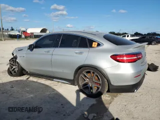 2018 Mercedes-Benz GLC with VIN WDC0J8KB8JF435724, listed as a Copart auction lot 77954594 with 0 mi miles and Clean Title. Bid and sale history available at carsss.com. Image 2.