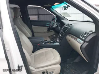 2018 Ford Explorer Limited with VIN 1FM5K7F82JGC69918, listed as a IAAI auction lot 41427239 with 128,784 mi miles. Bid and sale history available at carsss.com. Image 5.