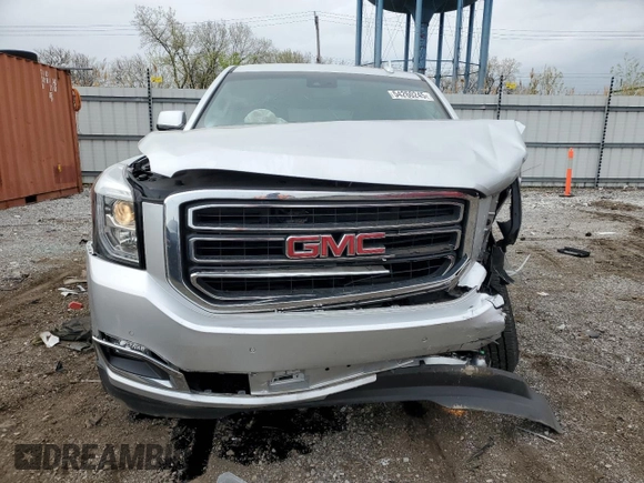 2017 GMC Yukon XL SLT with VIN 1GKS2GKC0HR368385, listed as a Copart auction lot 54260245 with 90,942 mi miles and Salvage title. Bid and sale history available at DreamBid. Image 5.