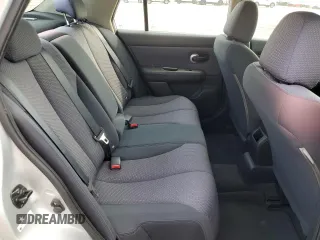 2007 Nissan Versa SL z VIN 3N1BC11EX7L454398, wystawiony jako Copart lot #78073444 z przebiegiem 94 568 mil mil oraz Szkoda całkowita • Salvage title. Historia ofert i sprzedaży dostępna na DreamBid. Obrazek 10.
