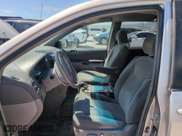 2005 Toyota Sienna CE with VIN 5TDZA23C65S343633, listed as a Copart auction lot 60570665 with 149,896 mi miles and Clean title. Bid and sale history available at DreamBid. Image 7.