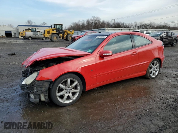 2003 Mercedes-Benz C 230 Kompressor with VIN WDBRN40J23A526300, listed as a Copart auction lot 43702855 with 124,676 mi miles and Salvage title. Bid and sale history available at DreamBid. Image 1.