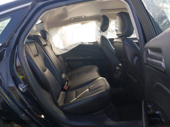 2016 Ford Fusion Energi Titanium with VIN 3FA6P0SU3GR273200, listed as a IAAI auction lot 41769899 with 152,193 mi miles. Bid and sale history available at carsss.com. Image 8.