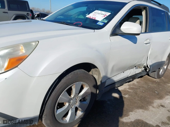 2010 Subaru Outback 3.6R Prem HK Audio/Pwr Moon with VIN 4S4BRDHCXA2368689, listed as a IAAI auction lot 41143441 with 236,702 mi miles. Bid and sale history available at carsss.com. Image 6.