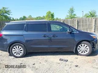 2017 Kia Sedona EX with VIN KNDMC5C11H6265352, listed as a IAAI auction lot 42181524 with 92,880 mi miles. Bid and sale history available at carsss.com. Image 13.