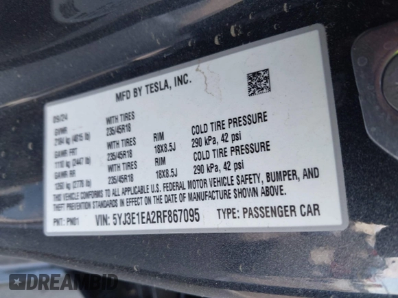 2024 Tesla Model 3 z VIN 5YJ3E1EA2RF867095, wystawiony jako IAAI lot #41550546 z przebiegiem 3 mil mil oraz . Historia ofert i sprzedaży dostępna na DreamBid. Obrazek 9.