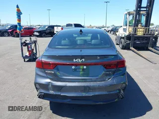 2024 Kia Forte GT-Line with VIN 3KPF54AD4RE803242, listed as a IAAI auction lot 41826518 with 5,099 mi miles. Bid and sale history available at carsss.com. Image 16.