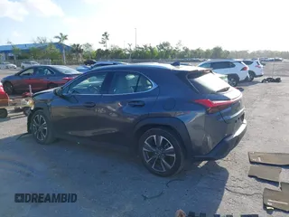 2022 Lexus UX 200 с VIN JTHX3JBH3N2051968, выставлен на аукционе IAAI как лот 41965962 с пробегом 12 722 миль миль и . История ставок и продаж доступна на DreamBid. Изображение 3.