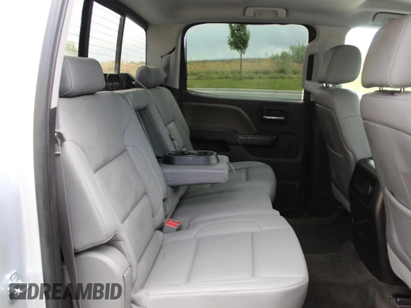 2014 GMC Sierra 1500 SLT z VIN 3GTU2VEJ2EG472780, wystawiony jako Copart lot #58266575 z przebiegiem 90 746 mil mil oraz Szkoda całkowita • Salvage title. Historia ofert i sprzedaży dostępna na DreamBid. Obrazek 6.
