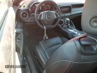 2019 Chevrolet Camaro 2SS z VIN 1G1FH3D7XK0126969, wystawiony jako Copart lot #55491575 z przebiegiem 9 156 mil mil oraz Szkoda całkowita • Salvage title. Historia ofert i sprzedaży dostępna na DreamBid. Obrazek 8.