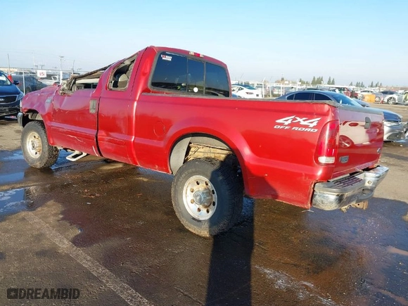 2002 Ford Super Duty F-250 XL with VIN 1FTNX21FX2ED19444, listed as a IAAI auction lot 41022375 with 149,401 mi miles. Bid and sale history available at carsss.com. Image 3.