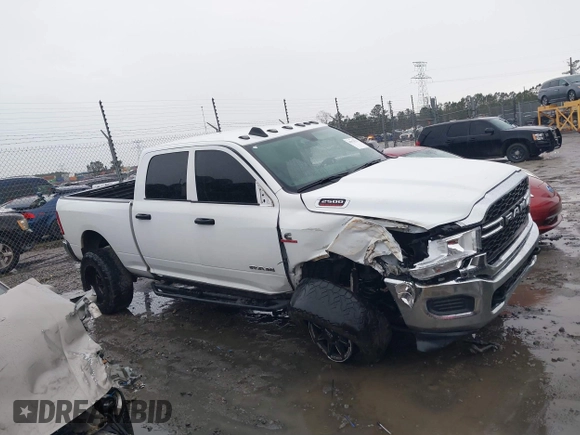 2020 Ram 2500 Tradesman with VIN 3C6UR5CL0LG280648, listed as a IAAI auction lot 41571573 with 90,543 mi miles. Bid and sale history available at carsss.com. Image 13.