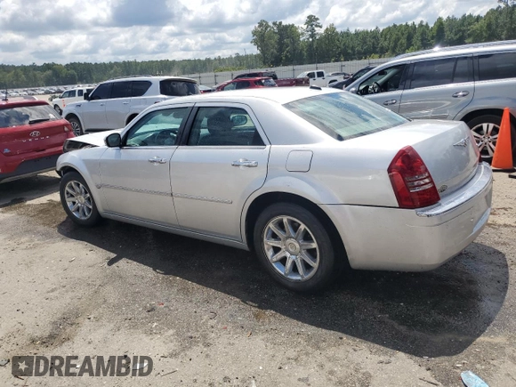 2005 Chrysler 300 with VIN 2C3AA63H95H591782, listed as a Copart auction lot 68888294 with 192,568 mi miles and Salvage Title. Bid and sale history available at carsss.com. Image 2.