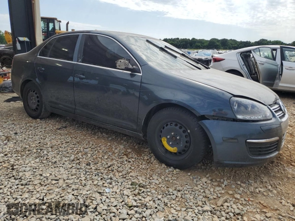 2008 Volkswagen Jetta SE z VIN 3VWRM71K98M082885, wystawiony jako Copart lot #57521515 z przebiegiem 162 641 mil mil oraz Szkoda całkowita • Salvage title. Historia ofert i sprzedaży dostępna na DreamBid. Obrazek 4.