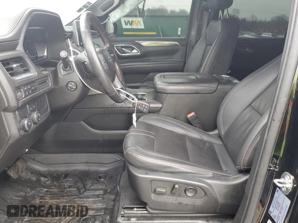 2022 Chevrolet Suburban RST with VIN 1GNSCEKD0NR307918, listed as a Copart auction lot 44904915 with 98,358 mi miles and Salvage title. Bid and sale history available at DreamBid. Image 7.