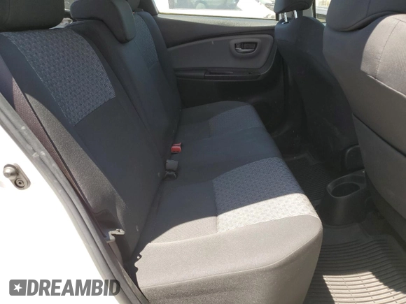 2017 Toyota Yaris L z VIN VNKKTUD32HA083729, wystawiony jako Copart lot #58020955 z przebiegiem 66 075 mil mil oraz Szkoda całkowita • Salvage title. Historia ofert i sprzedaży dostępna na DreamBid. Obrazek 11.