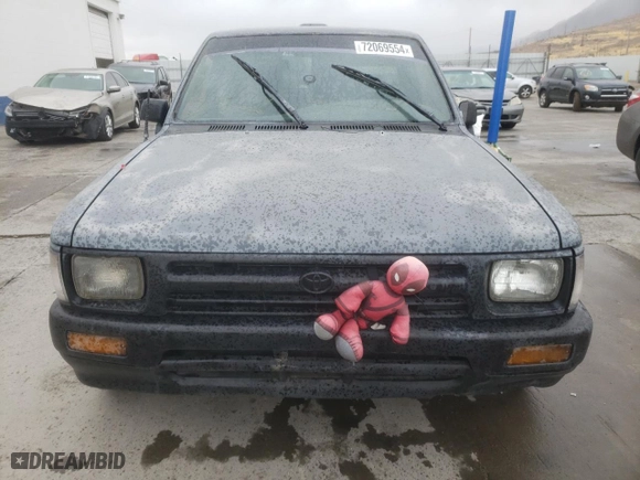 1994 Toyota 2WD Pickups with VIN 4TARN81A7RZ178121, listed as a Copart auction lot 72069554 with 304,536 mi miles and Clean Title. Bid and sale history available at carsss.com. Image 5.
