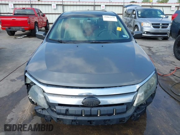 2010 Ford Fusion Hybrid with VIN 3FADP0L32AR342981, listed as a IAAI auction lot 42062235 with 287,126 mi miles. Bid and sale history available at carsss.com. Image 13.