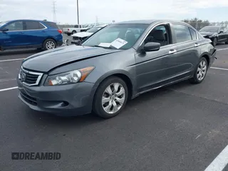 2010 Honda Accord EX-L z VIN 1HGCP3F88AA028844, wystawiony jako IAAI lot #41849673 z przebiegiem 232 689 mil mil oraz . Historia ofert i sprzedaży dostępna na DreamBid. Obrazek 17.